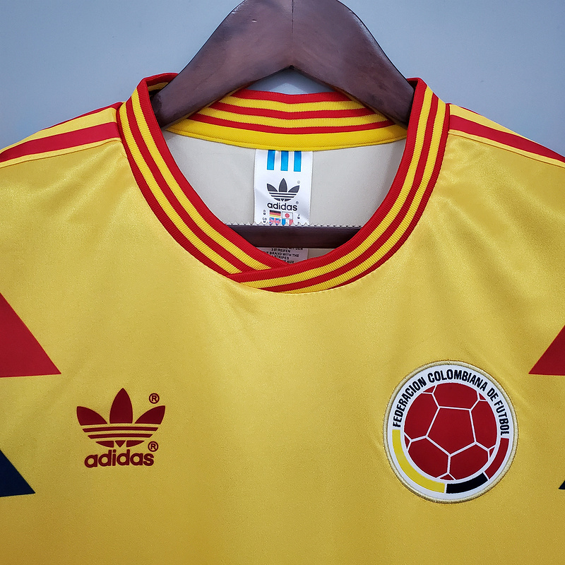 Retro Columbia 1990 home   Football jersey retro