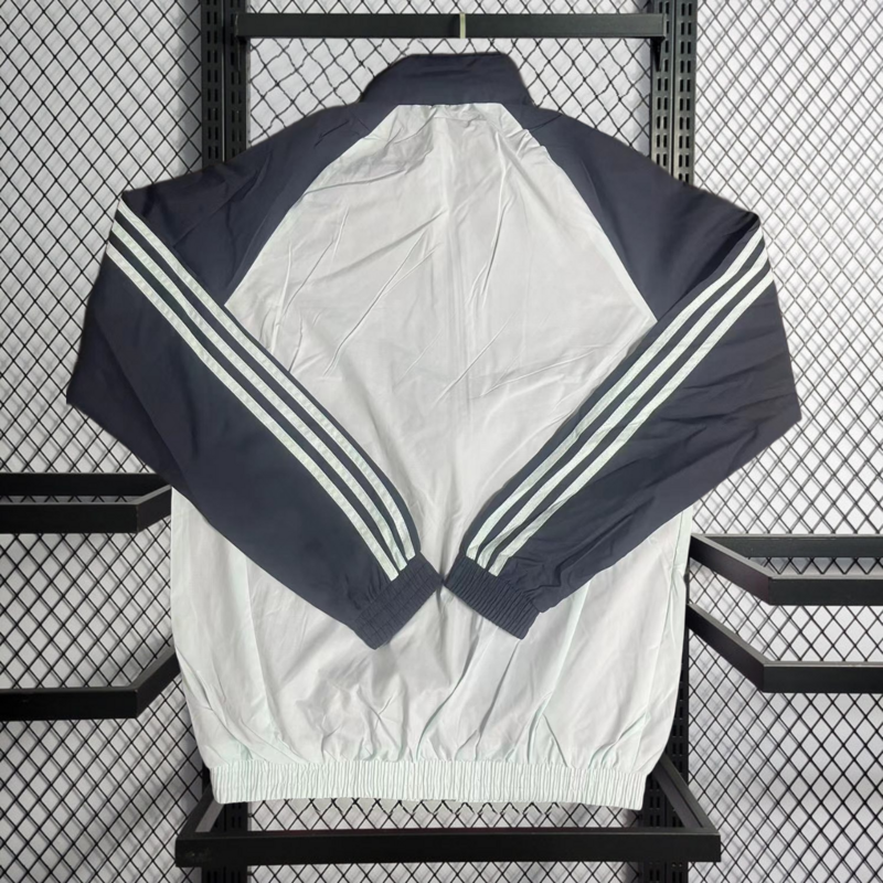 Windbreaker Ajax