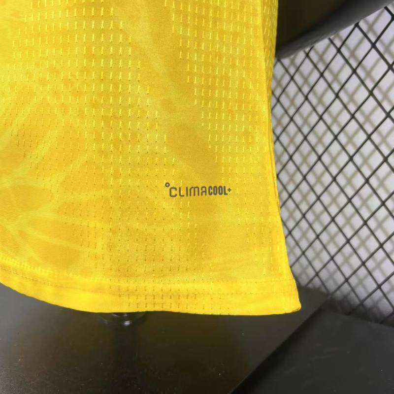 Player 2026 Colombia Home Football jersey