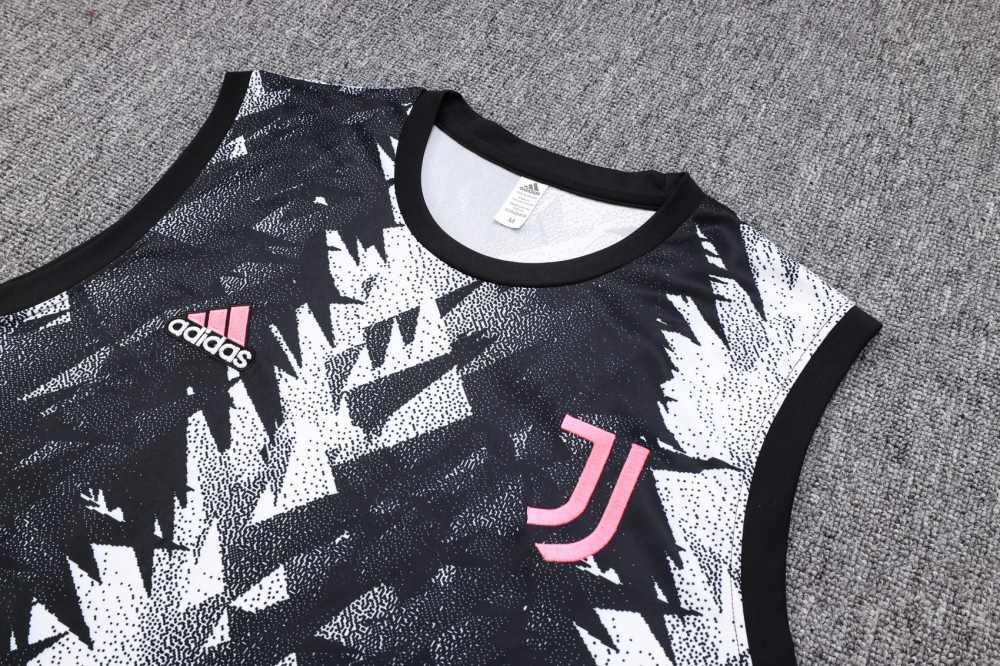 23-24 season Juventus black training vest set