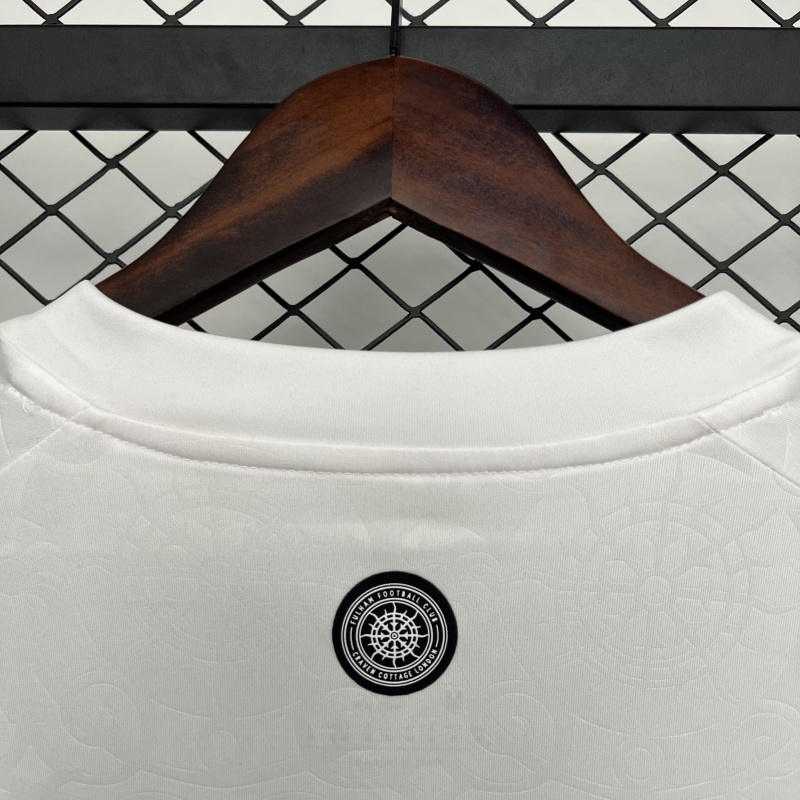 2025-26 Fulham Home Football jersey
