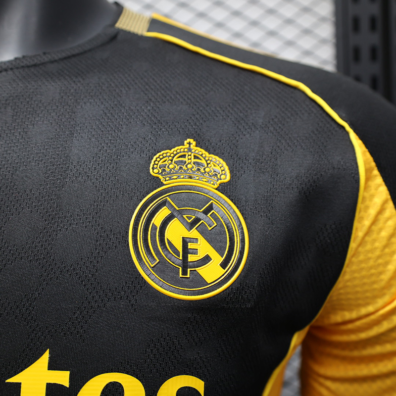 Player 2025-26 Real Madrid Special Edition Black gold Football jersey