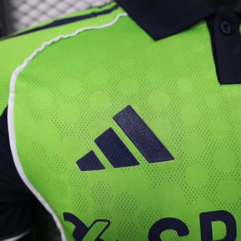 Player 2025-26 Fulham Third Away football jersey