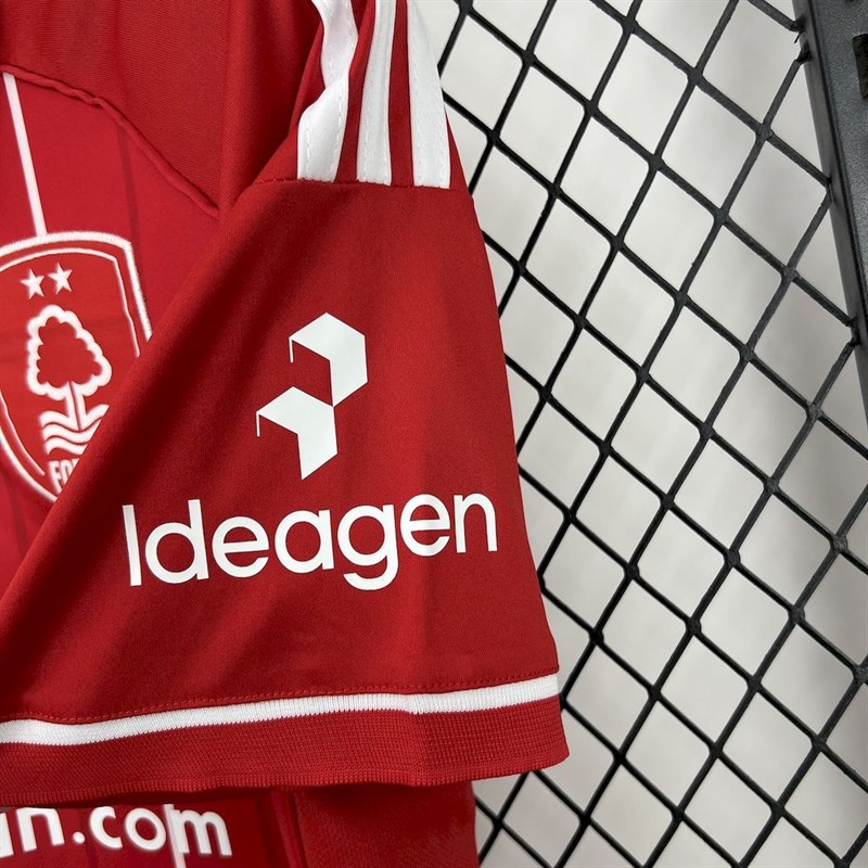 2025/26 Nottingham Forest home Football jersey