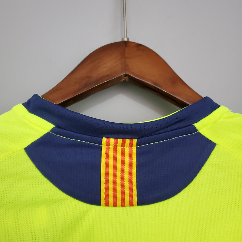 Retro FC Barcelona 2005-06 away XAVI MESSI RONALDINHO Football jersey retro