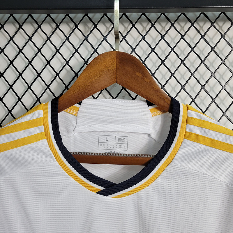 2023-24 Real Madrid Home  VALVERDE MODRIC VINI JR. BELLINGHAM CARVAJAL Football jersey