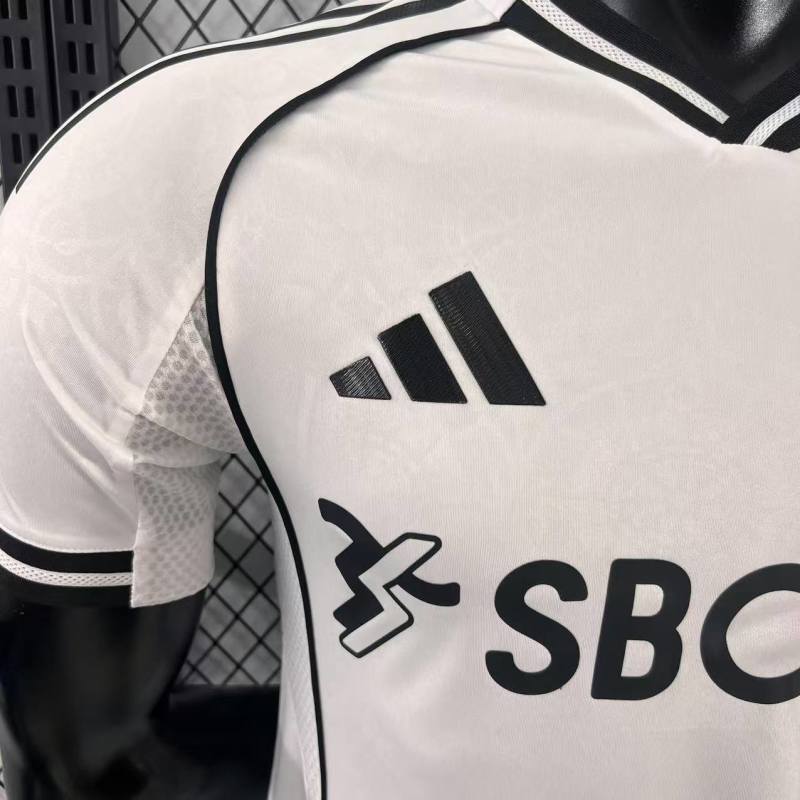 Player 2025-26 Fulham Home football jersey