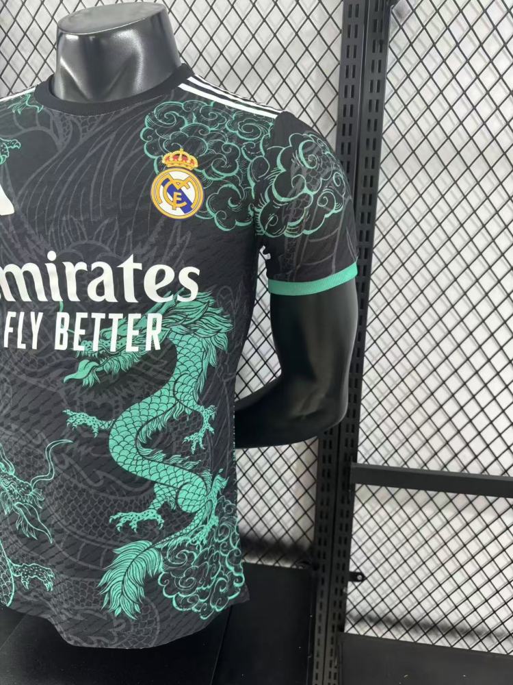 Player Edition 2025-26 Real Madrid Special Edition  Football jersey MODRIC VINI JR. BELLINGHAM CARVAJAL