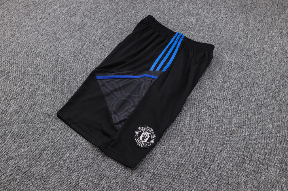 23-24 season Manchester United pink training vest