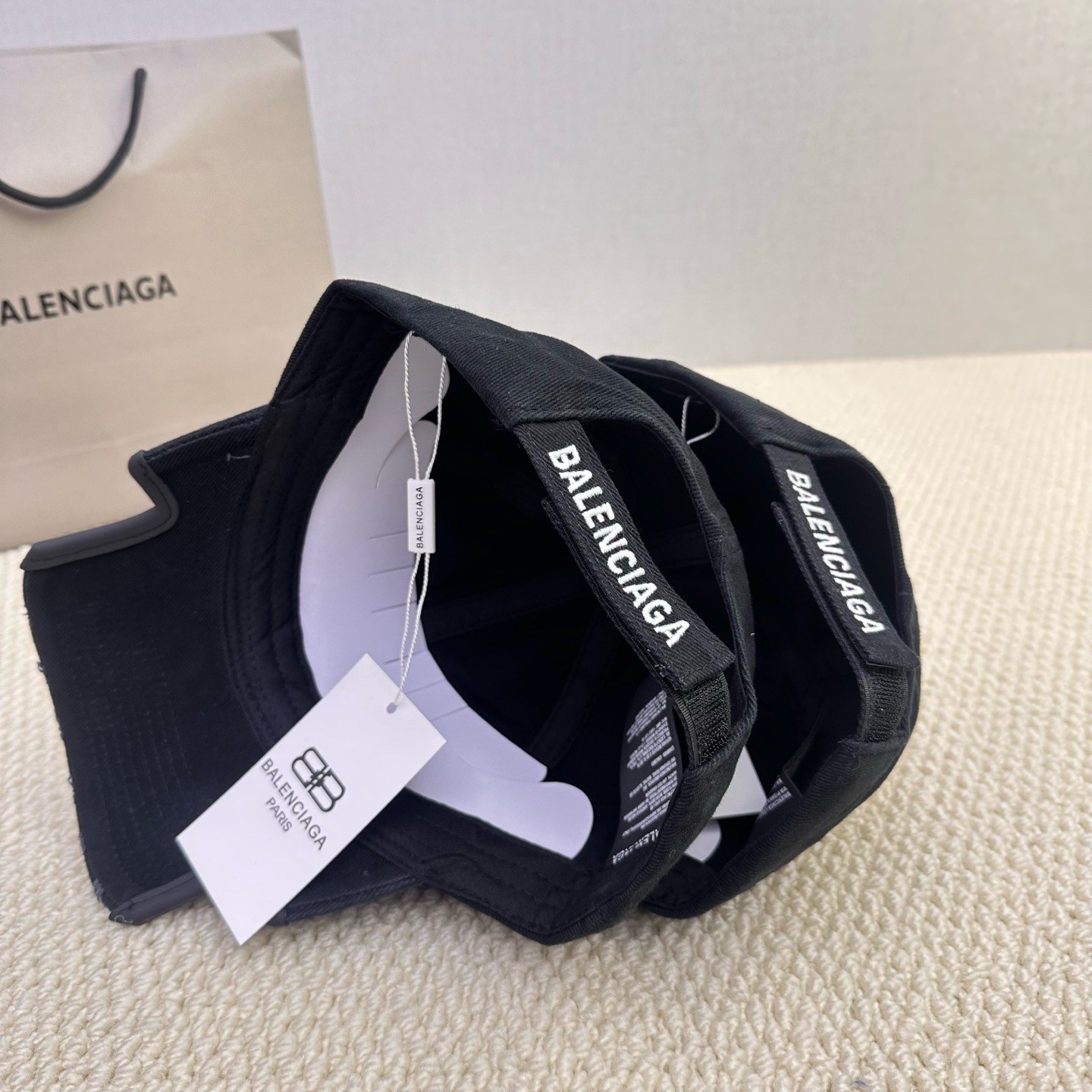 BALENCIAGA Cap #BA-005