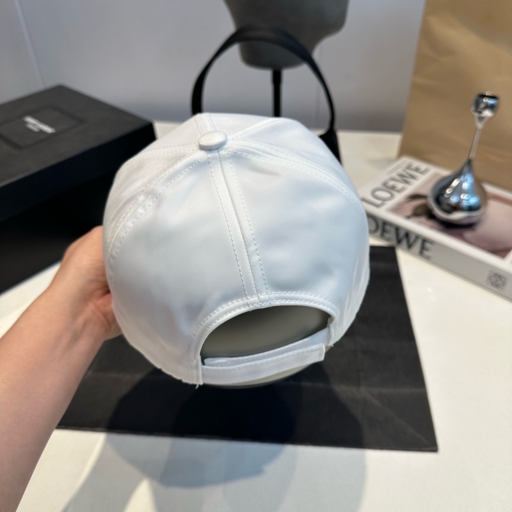 Prada Cap #PR-004