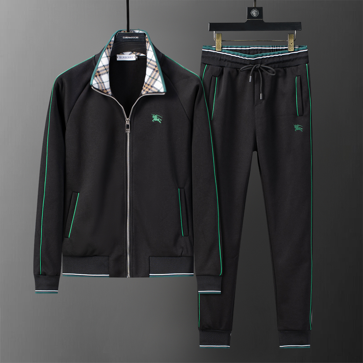 Burberry Men's Tracksuit BU-017
