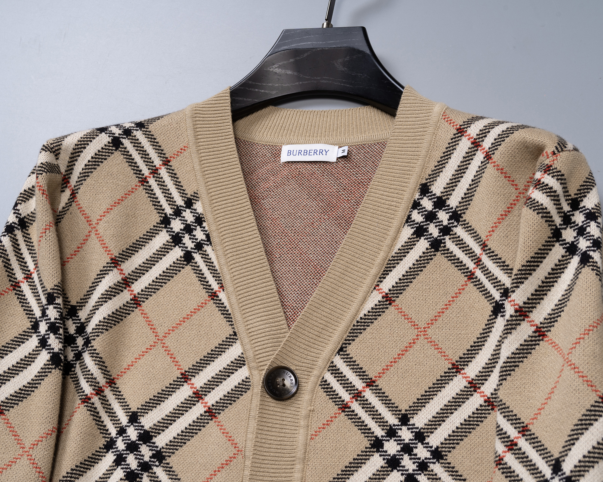 Burberry Men Sweater BU-007