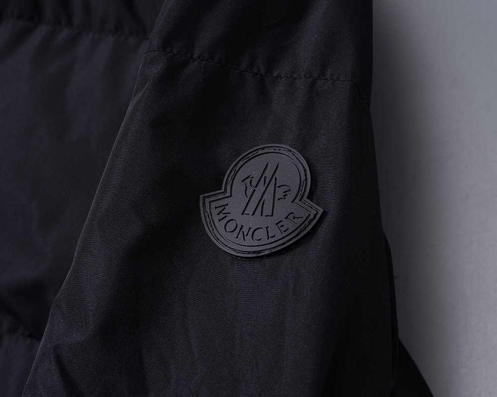 MONCLER Men Winter Cotton-Padded Jacket MO-004