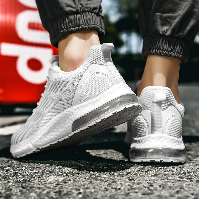 Men's Summer Breathable Mesh Running Shoes New Fashionable White Sneakers for Sports and Leisure