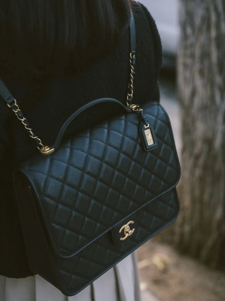 [Purchasing level] Xiaoxiang chane* latest 22k messenger bag, small square bag, horizontal messenger bag, large shoulder chain bag, patent leather bag, caviar bag, woolen bag, tofu bag