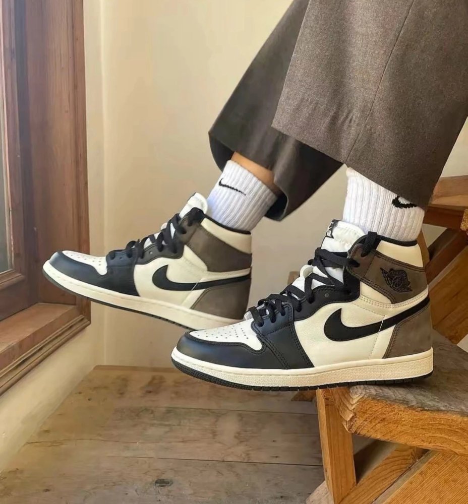 全国包邮  高版级 AJ1高帮配色合集