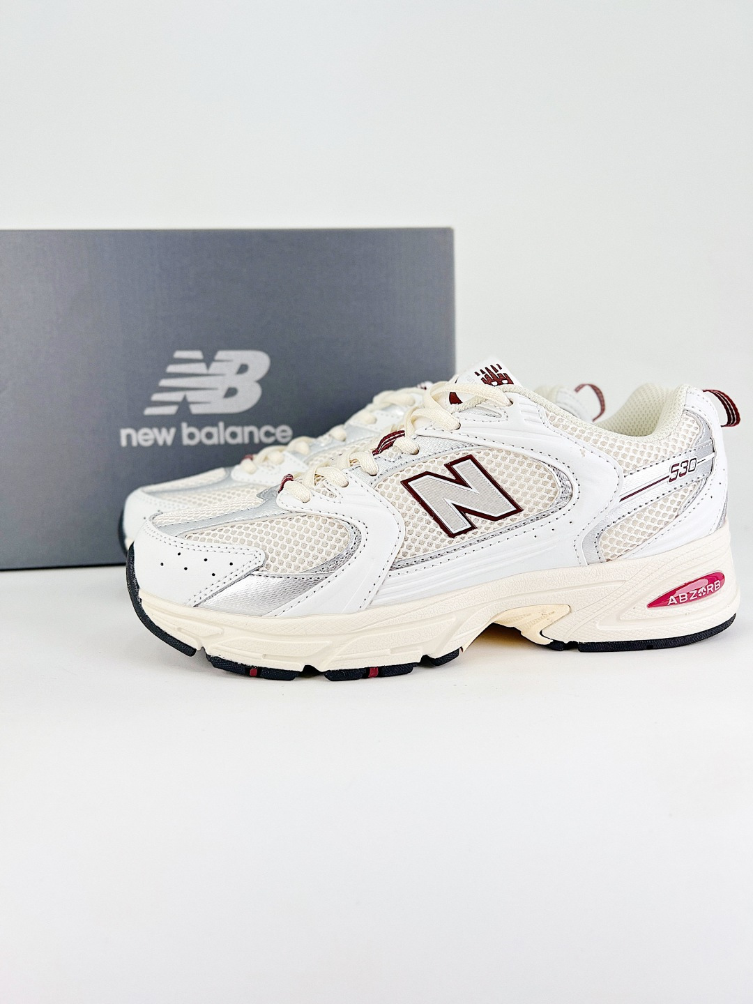 New Balance NB530