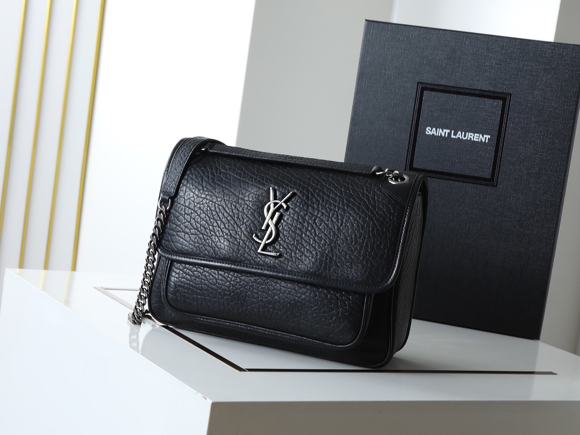 Saint Laurent