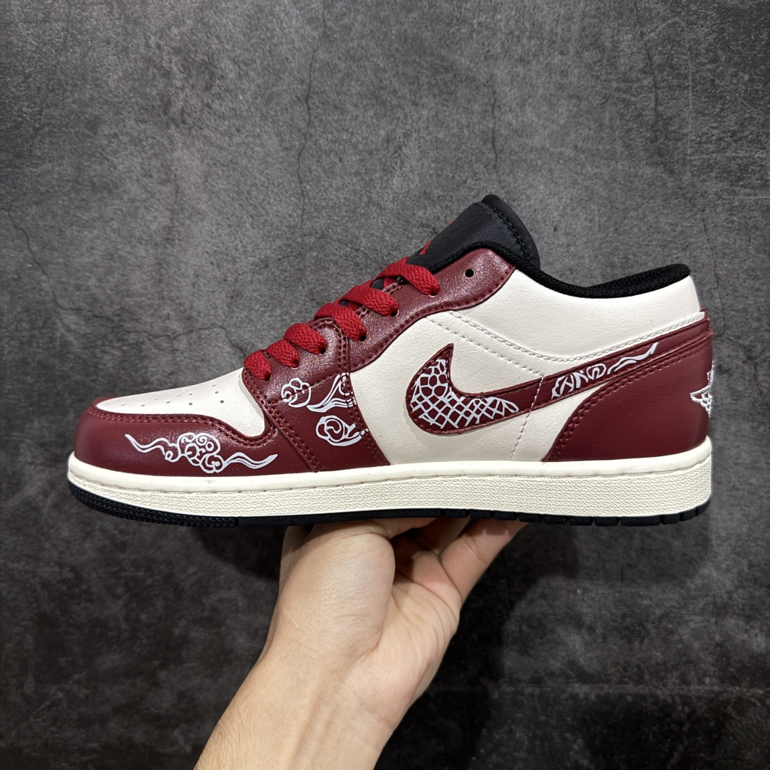 Nike  Jordan