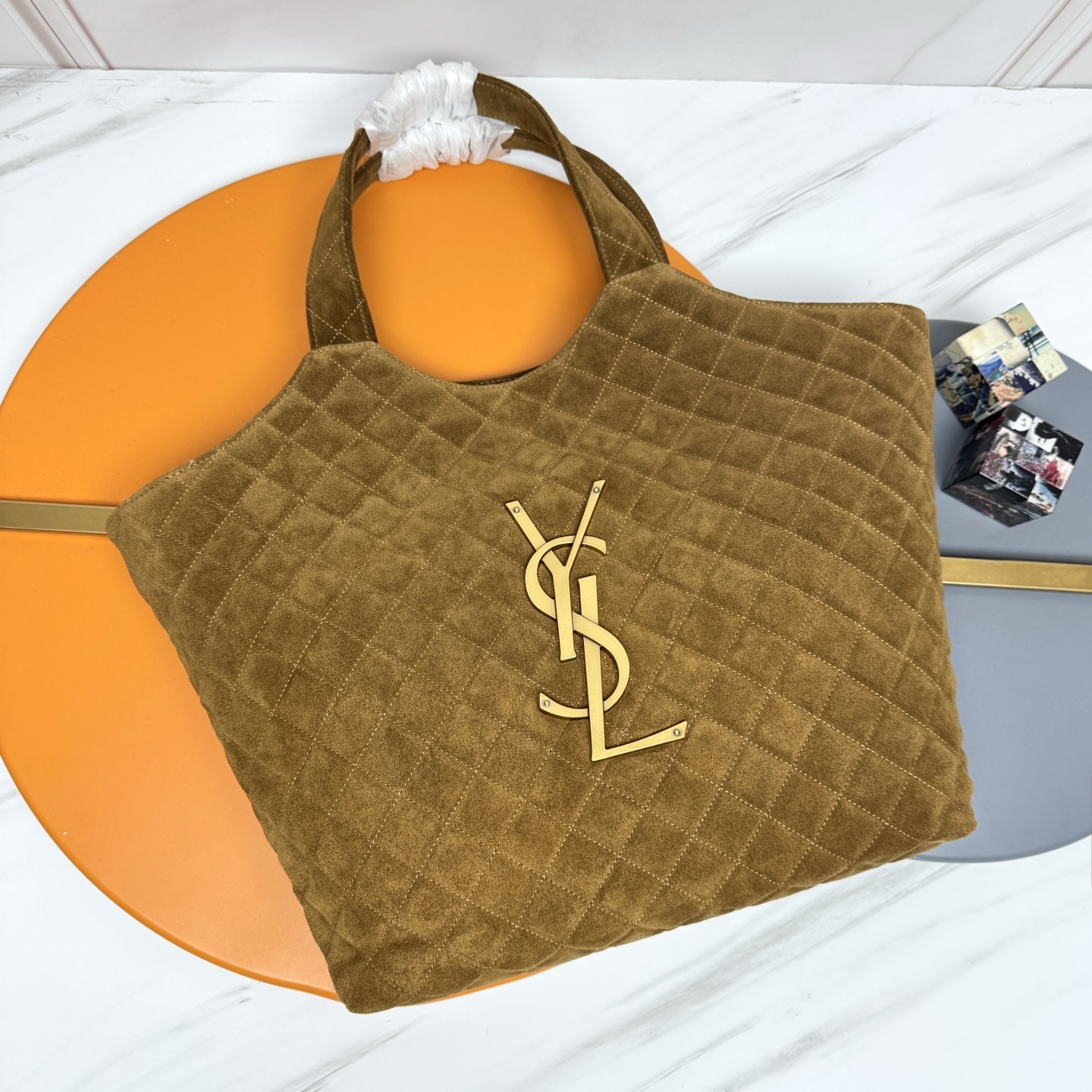 SAINTLAURENT