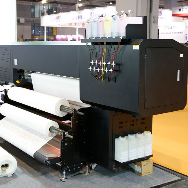 CS8 1.8m Sublimation Printer with 8 i3200 printheads
