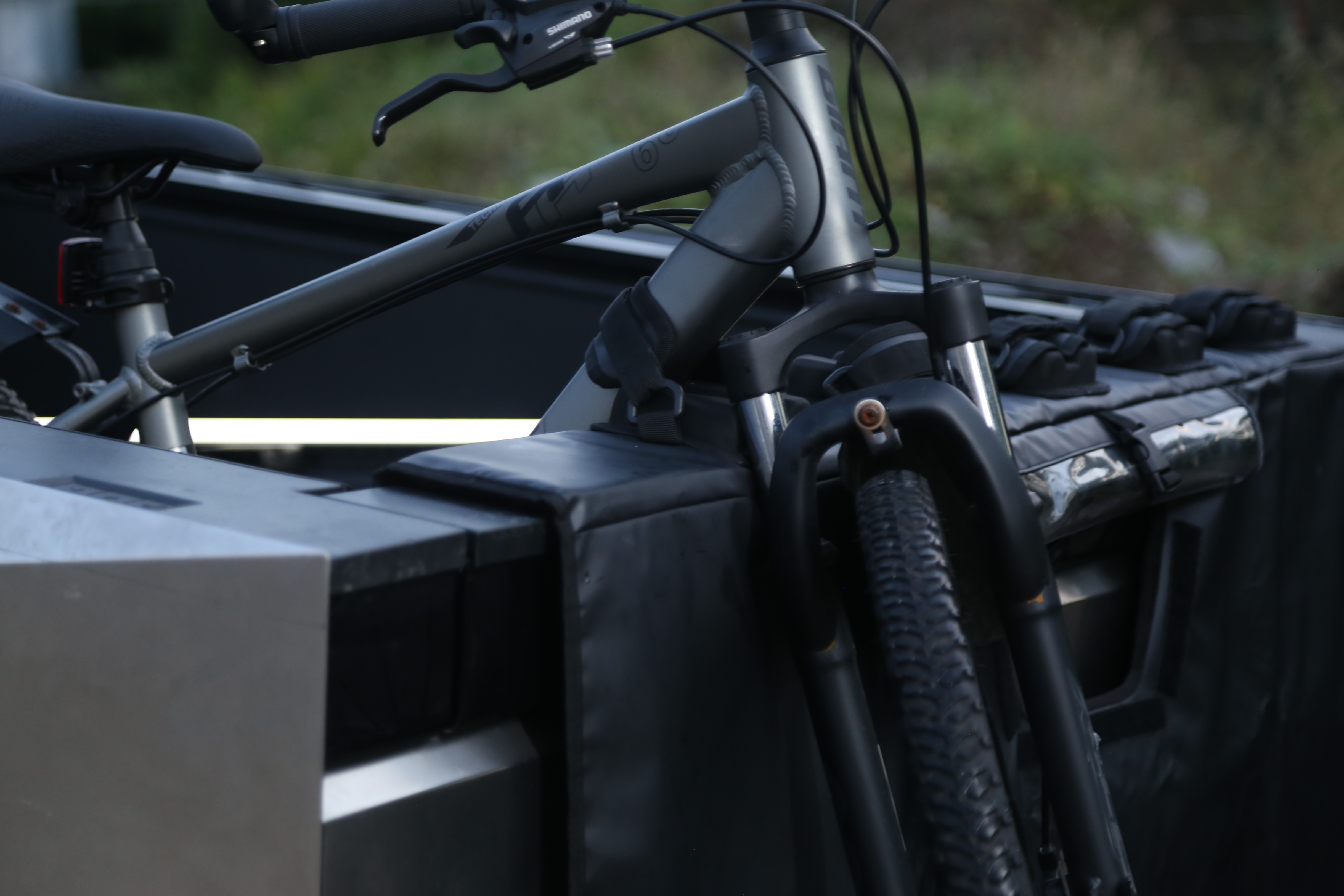 Tesla Cybertruck tailgate bicycle mat,MY SHOP,Tesla Cybertruck tailgate bicycle mat