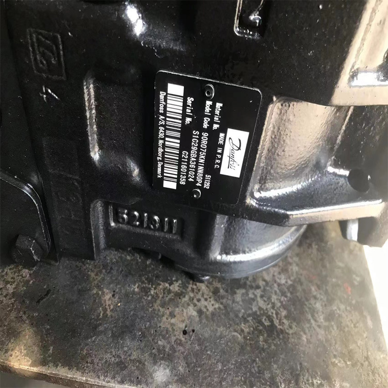 萨奥丹佛斯柱塞泵90R055 HS5BK80 P3S1 C03GBA454524液压马达油泵