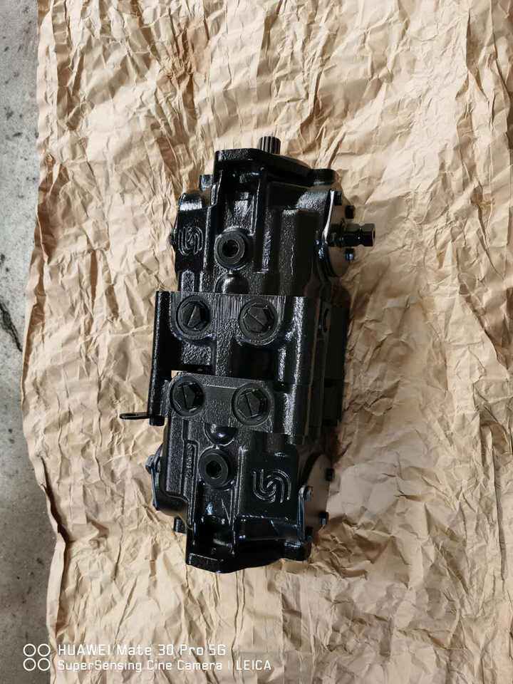 丹佛斯MPT044DAWS柱塞泵高空作业车山猫滑移装载机行走双联液压泵