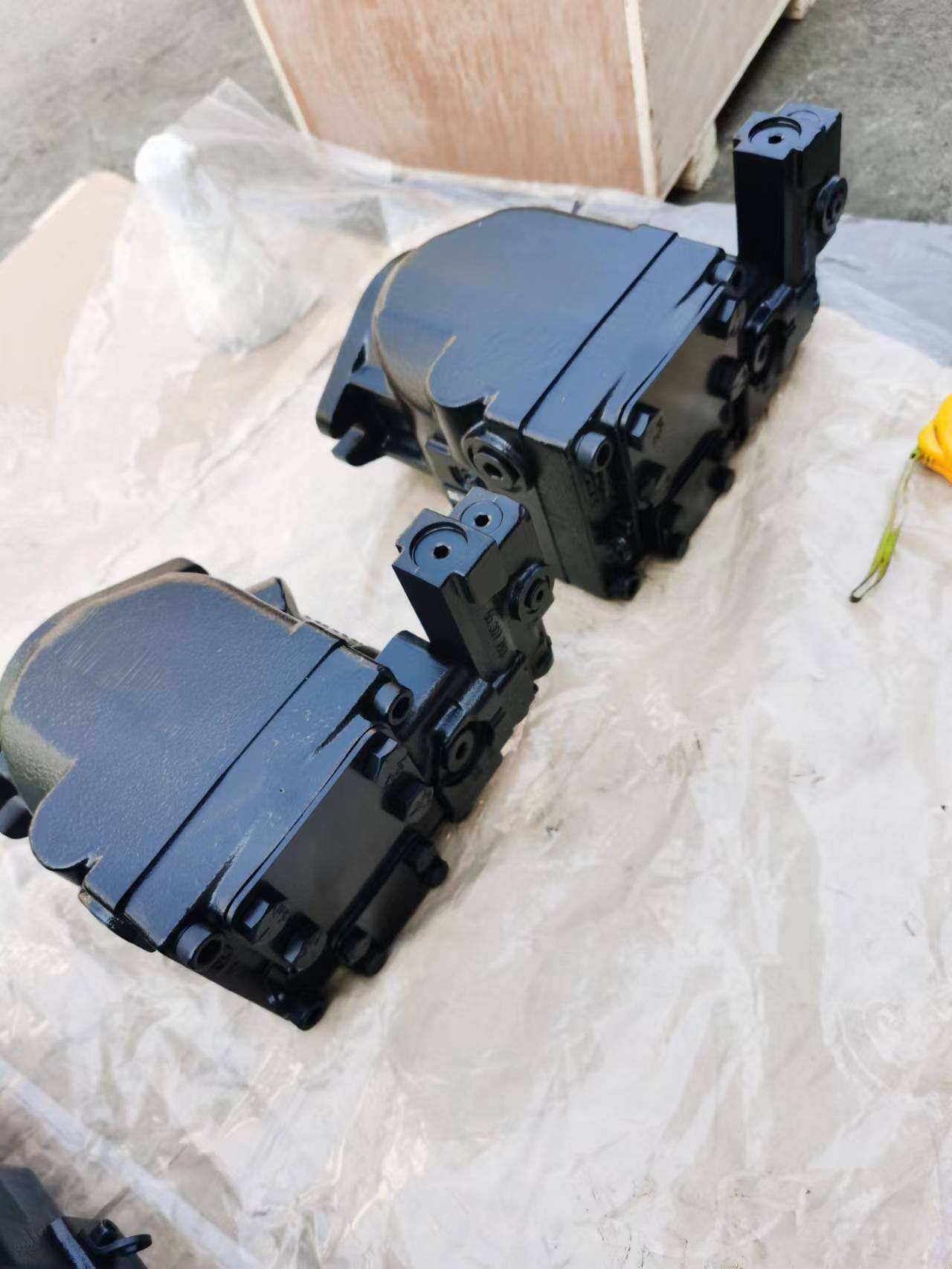 Danfoss丹佛斯柱塞泵JRRS75CLS2420NNN3C2NFA8N钻机液压油泵油泵