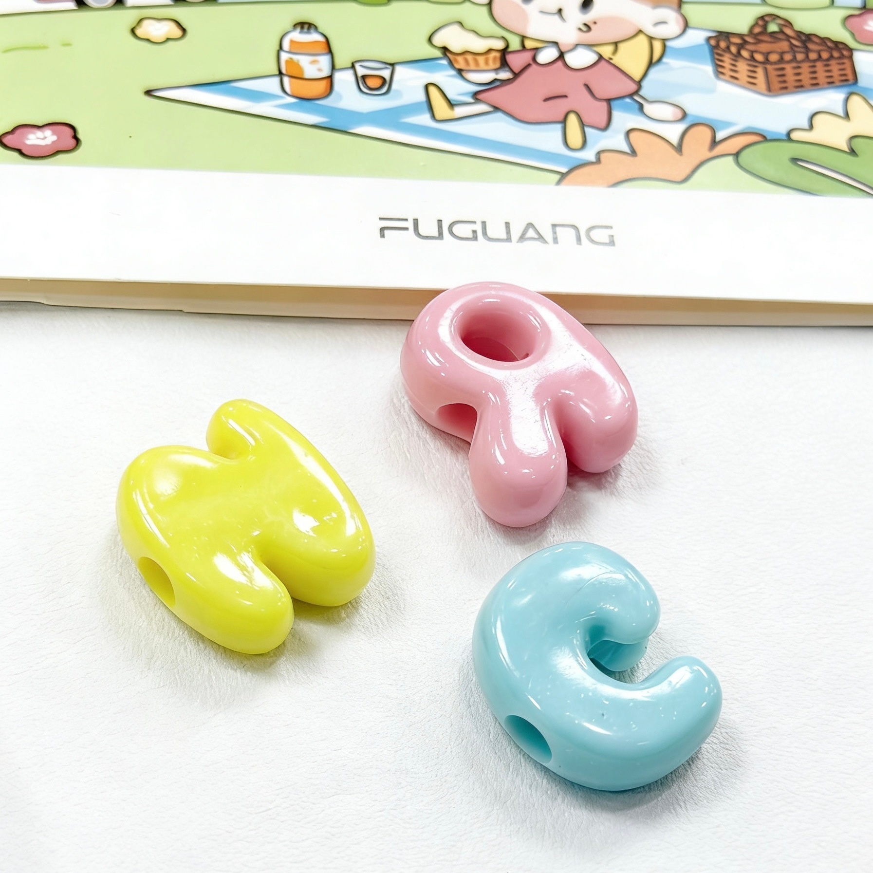 Dopamine Series Large Hole Mixed Acrylic Alphabet Beads DIY Accessories for Keychain Phone Chain Making