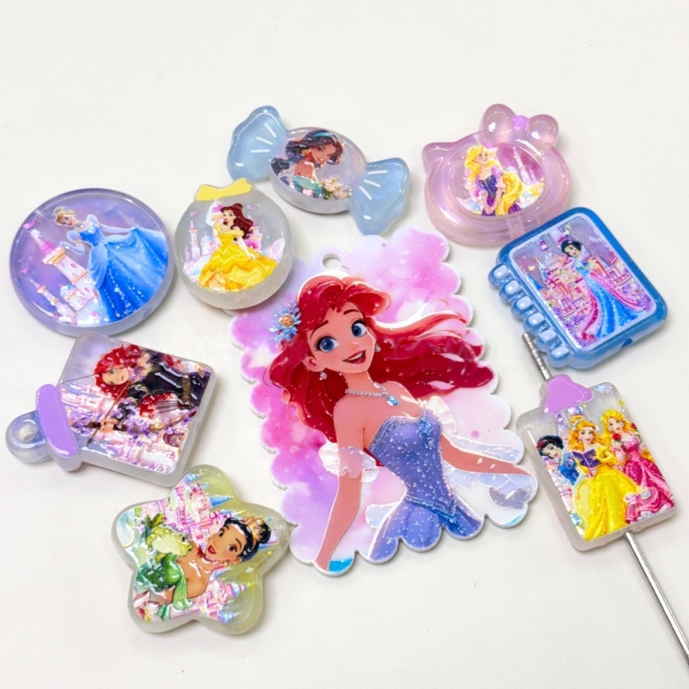 Through Hole Cartoon Princess Shaped Beads, DIY Materials for Keychains, Bag Charms & Handmade Ornaments