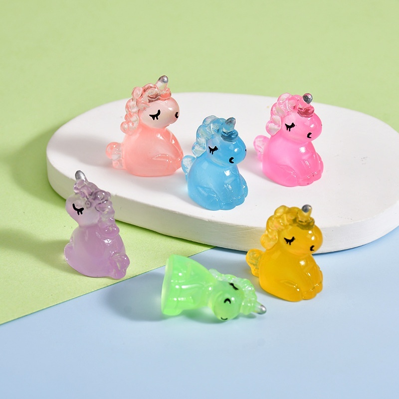 Luminous Stereo Cartoon Pony Figurine Handmade Cream Adhesive Auto Dashboard Decor
