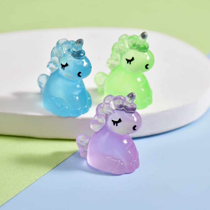 Luminous Stereo Cartoon Pony Figurine Handmade Cream Adhesive Auto Dashboard Decor