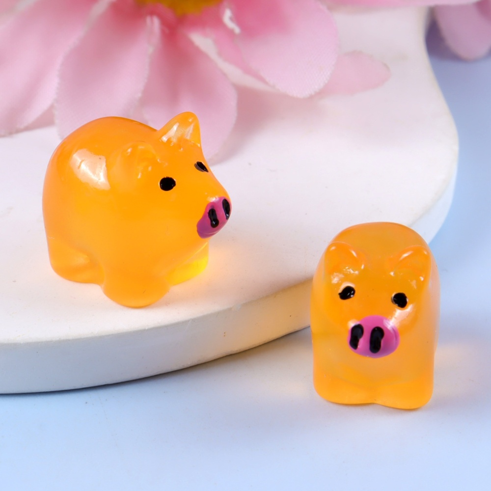 Creative Micro Landscape Glow In Dark Cute Pig Resin DIY Jewelry Accessories Decor Figurine