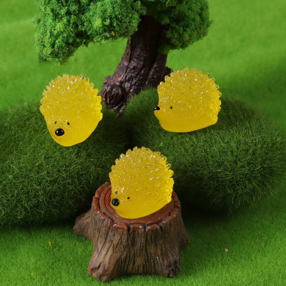 Noctilucent Lovely Hedgehog Resin Charms DIY Mini Scene Decoration Ornament
