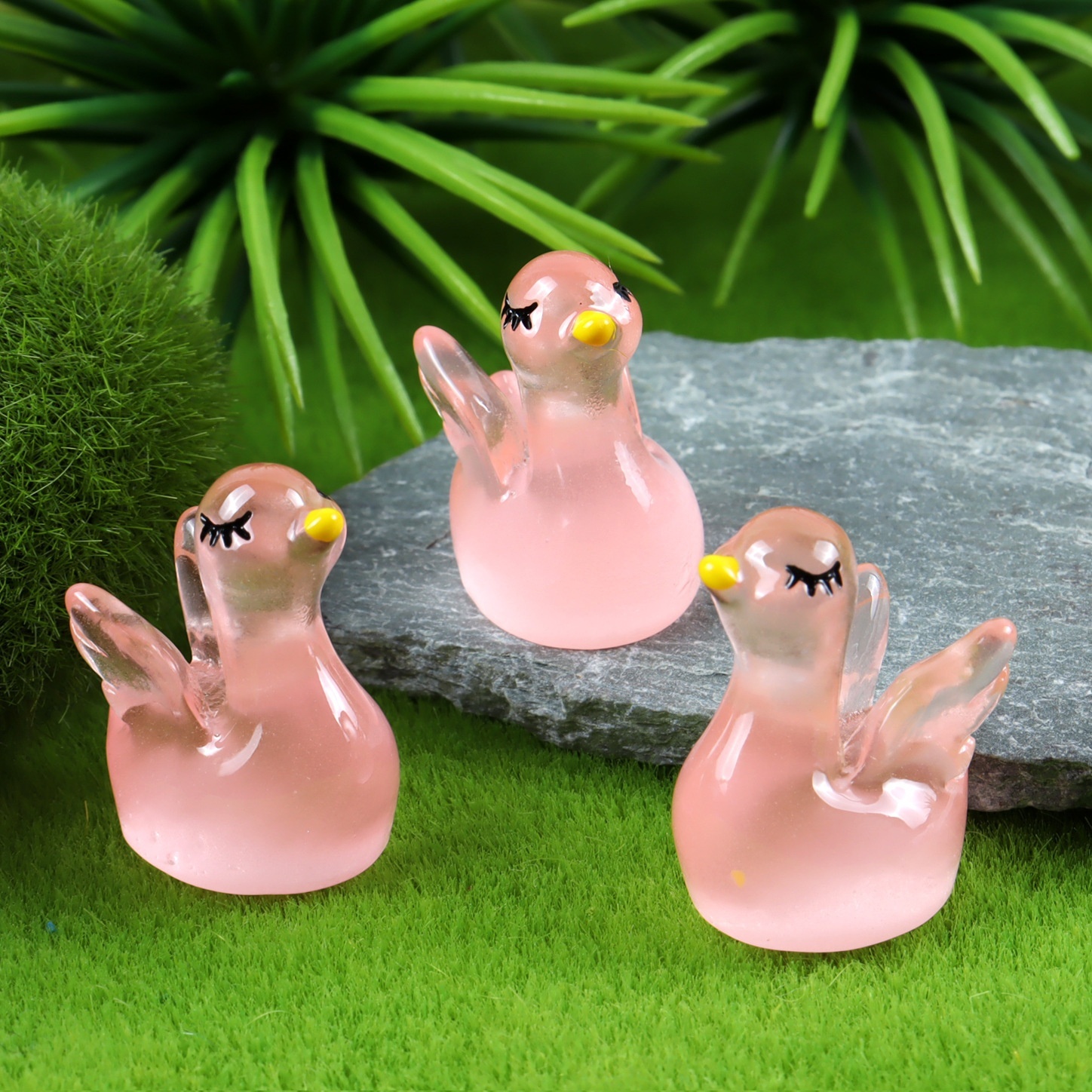 Glow In Dark Cartoon Spread Wings Swan Mini Figurine Car Micro Landscape Ornament