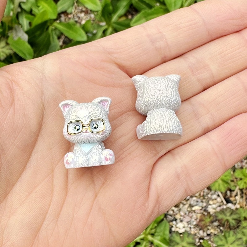 3D Stereoscopic Mini Dog Resin Beads with Through Hole, DIY Bead Pen & Phone Charm Accessories
