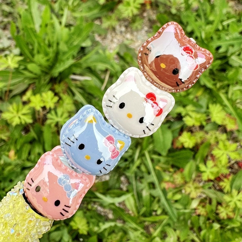 Cute Resin Hello Kitty Sandwich Cookie Beads, Through Hole Beads for DIY Phone Charms & Keychains