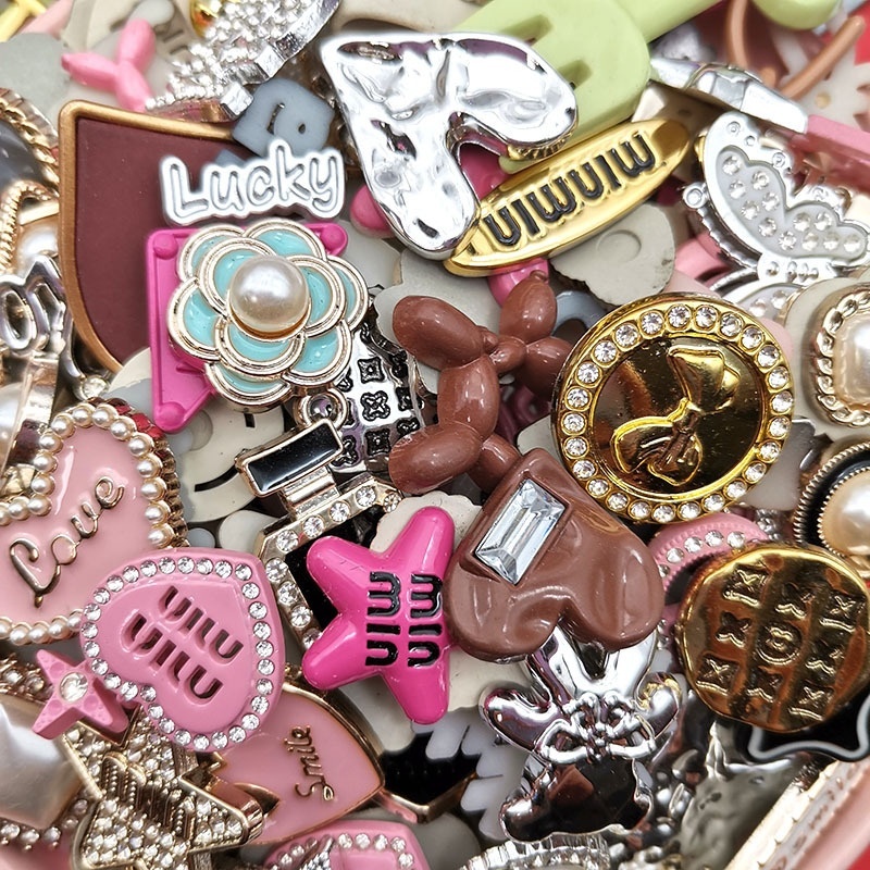  Elegant Mixed Design Pearl Letter Floral Geometric Charms for DIY Phone Case & Shoe Decoration