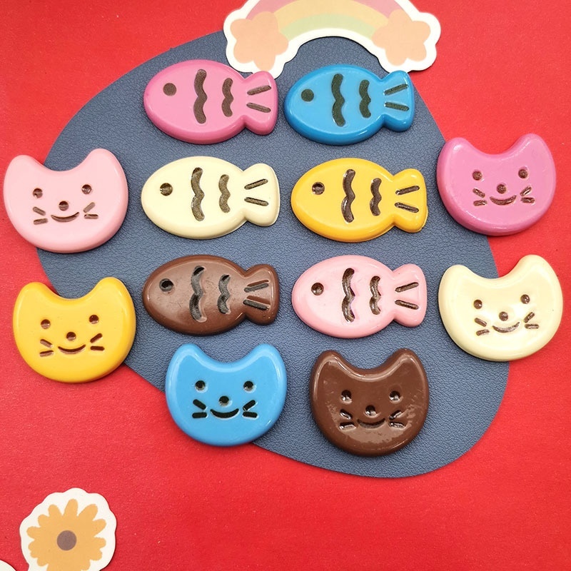 Shiny Simulation Goldfish Cat Biscuit Resin Cabochons For DIY Cream Glue Phone Case Hair Clip Decoration