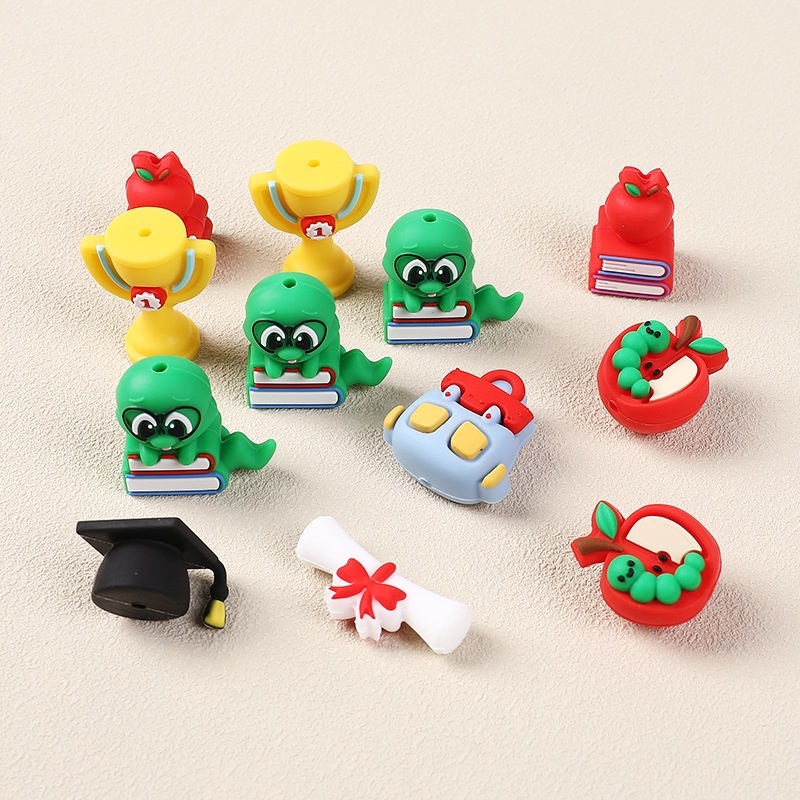 New Arrival 3D Cartoon Silicone Beads， DIY Craft Accessories