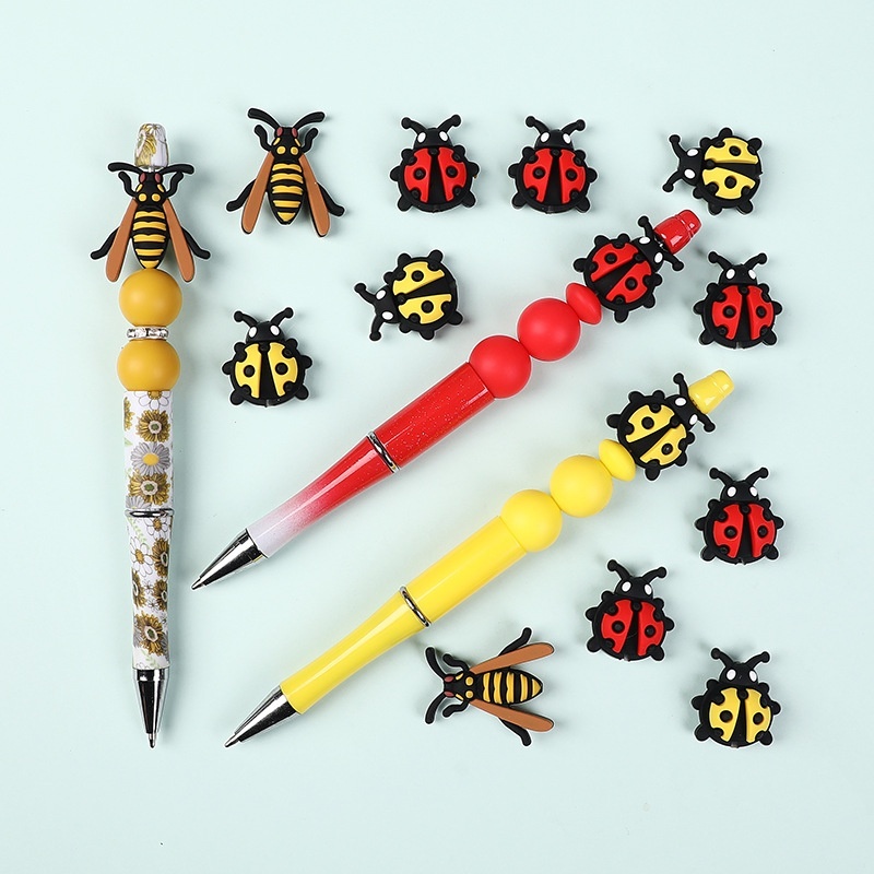 Hot New 3D Stereo Ladybug Silicone Beads ， DIY Craft Accessories for Pen Making