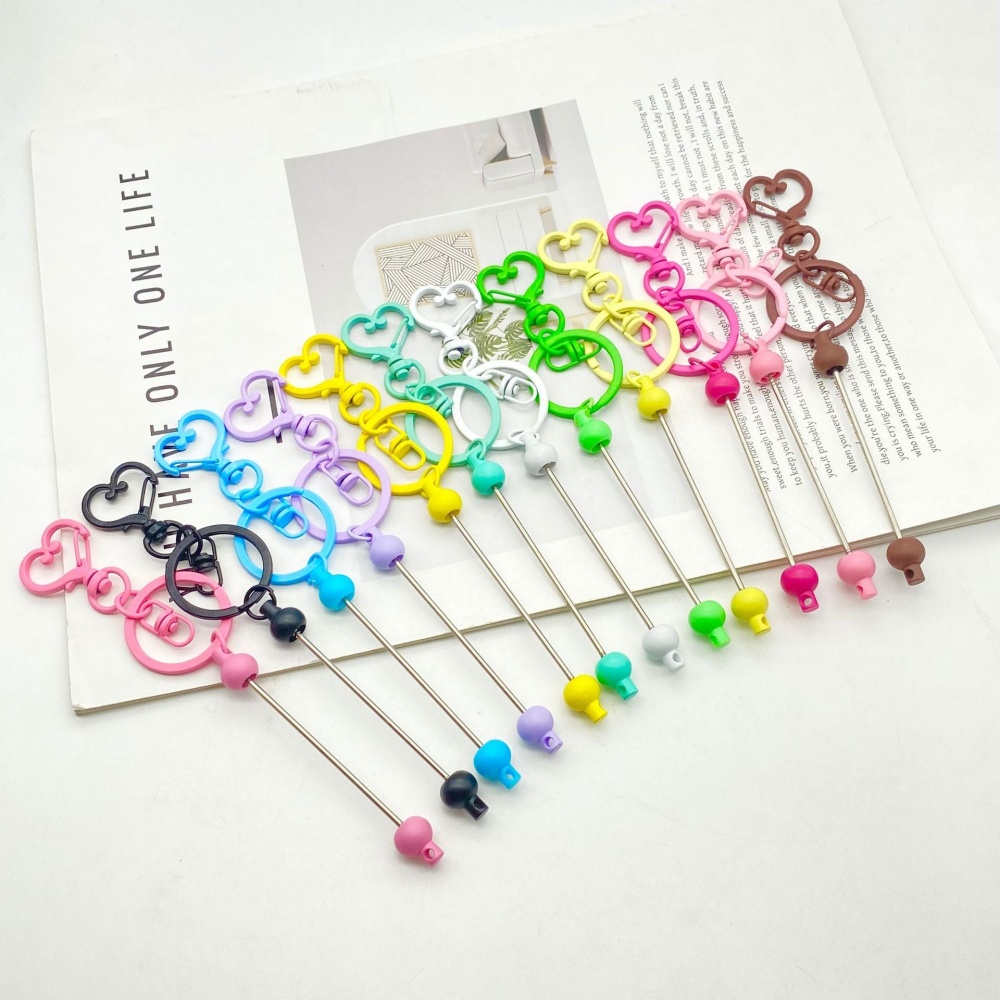 Colorful DIY Heart-Shaped Keychain Set – Durable Love Heart Keyring for Bags, Keys & Backpacks