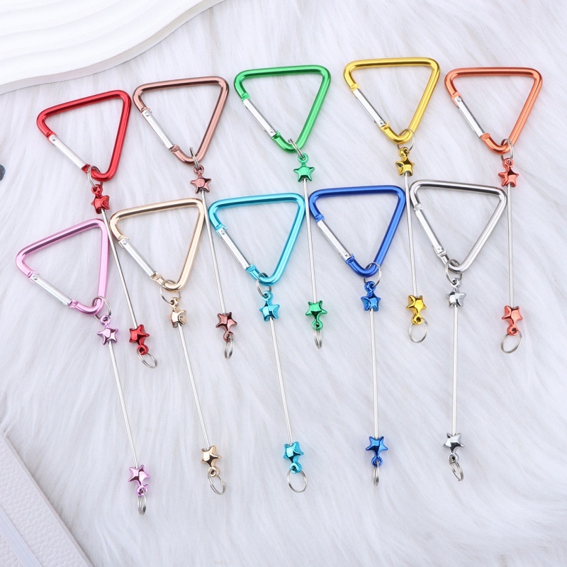 Kawaii DIY Triangular Beaded Keychain – Metal/Plastic Option for Summer Women’s Backpacks