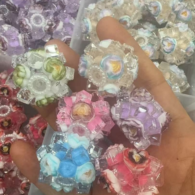 Dreamy Clear Crystal Rose Beads