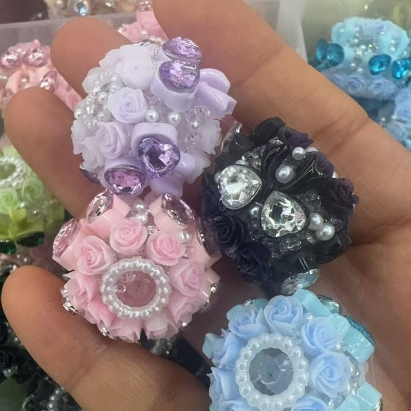 Gothic & Kawaii Rose Beads with Large Heart Gems | Resin Charms for Pen Making & Accessories