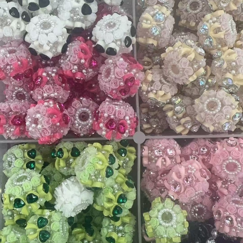 Gothic & Kawaii Rose Beads with Large Heart Gems | Resin Charms for Pen Making & Accessories