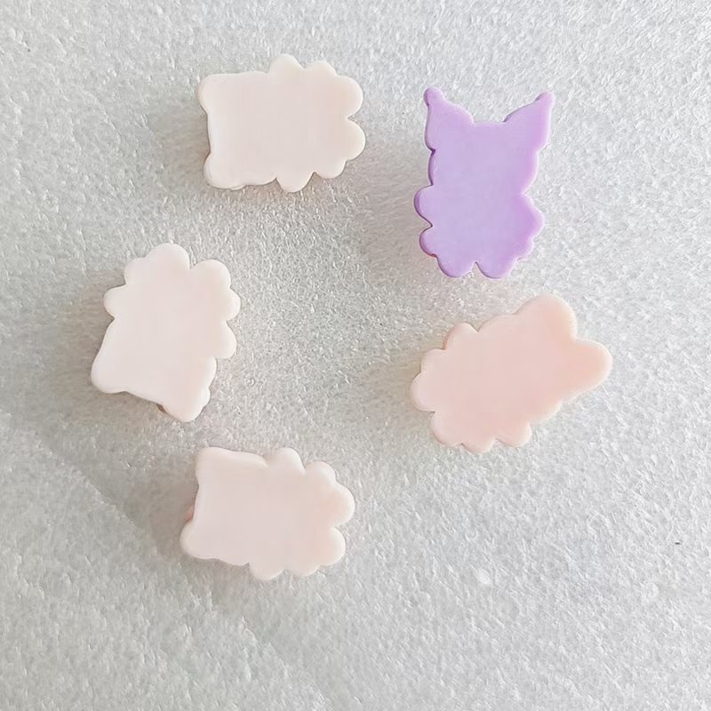 Sanrio Cartoon Glossy Resin Charms DIY Phone Case Cream Glog Hole Shoe Decor Accessories