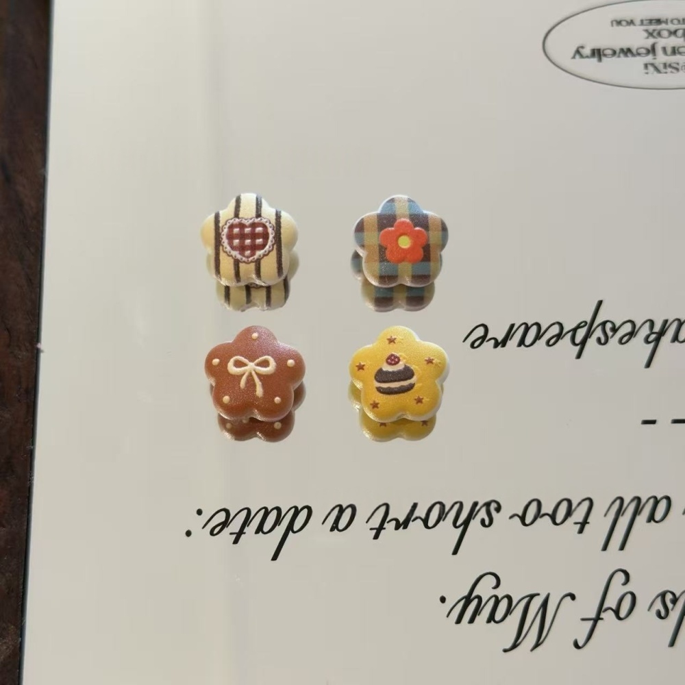 Acrylic Embossed Beads with Plaid, Animal & Flower Patterns DIY Jewelry Supplies for Phone Chain, Bag Charm & Keychain